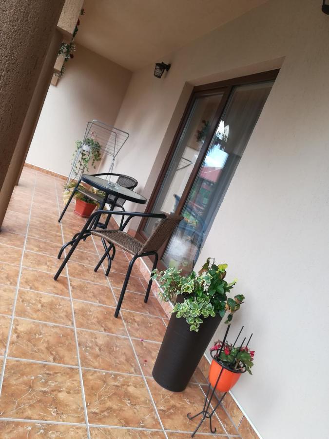 Narcisz B&B 科伦德 外观 照片